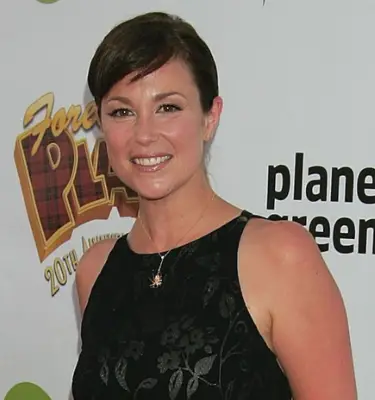 Kim Rhodes Net Worth